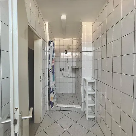 Monteurwohnung In Stadtnaehe Lägenhet *